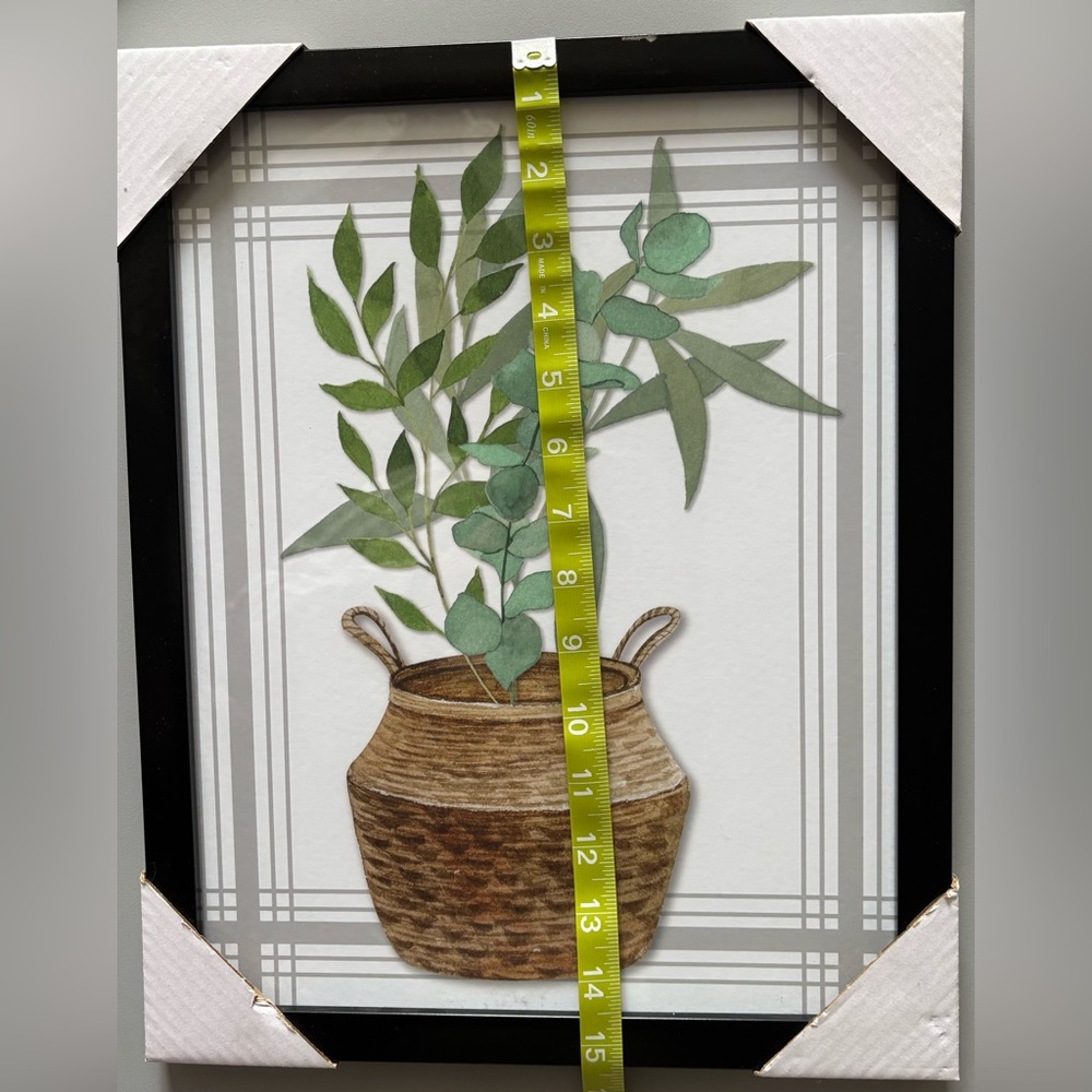 🌻5/$20🌻Framed Botanical Wall Art with Basket Design - Picture 2 of 4